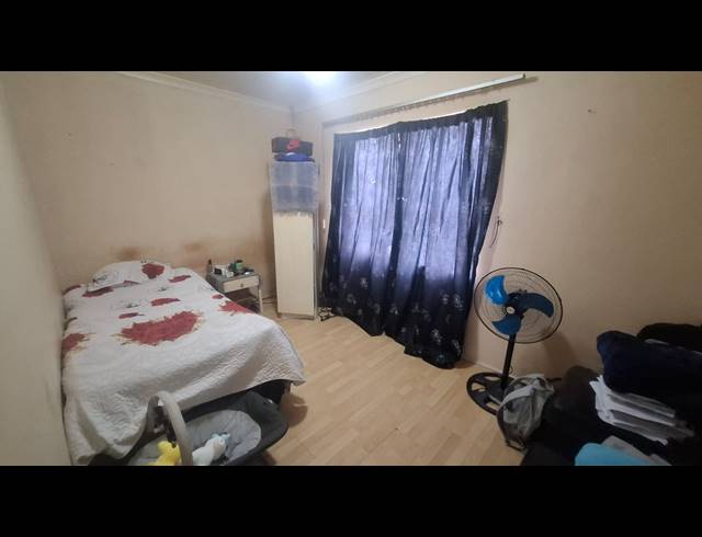 3 BEDROOM FREEHOLD FOR SALE IN WESTRIDGE